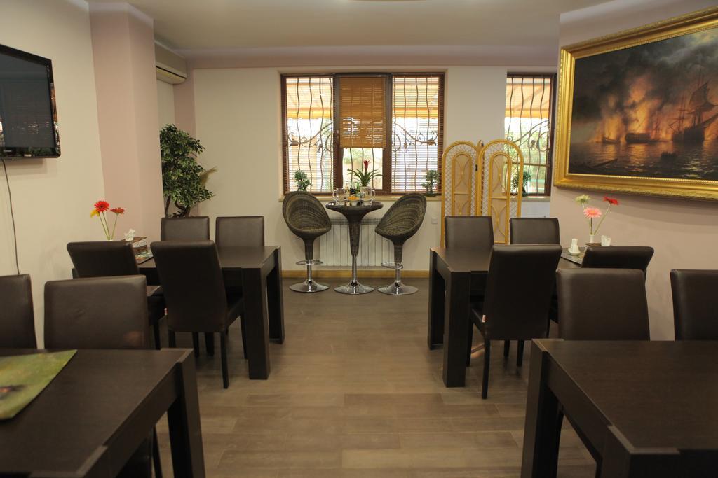 Daniel Boutique Hotel Yerevan Ngoại thất bức ảnh