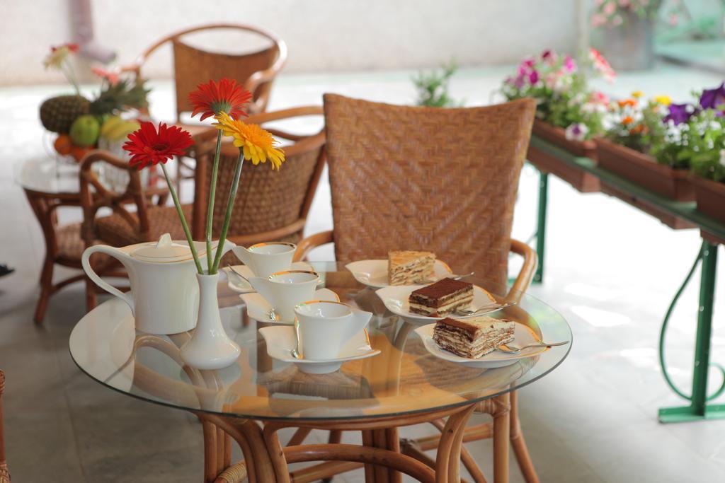 Daniel Boutique Hotel Yerevan Ngoại thất bức ảnh