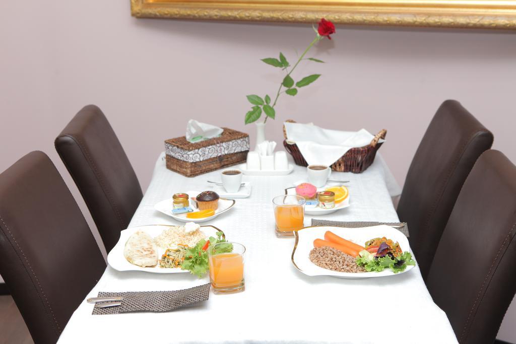 Daniel Boutique Hotel Yerevan Ngoại thất bức ảnh
