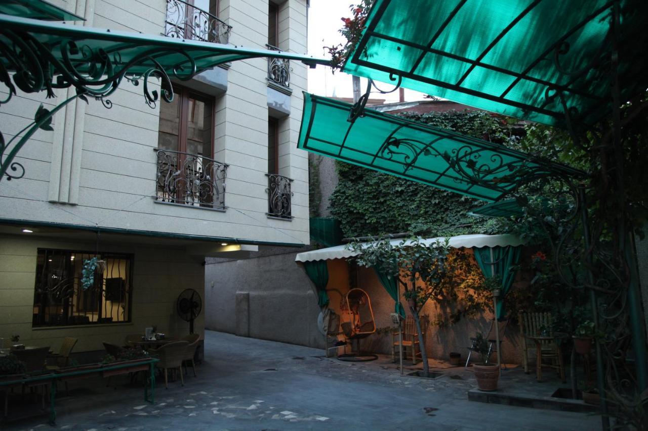 Daniel Boutique Hotel Yerevan Ngoại thất bức ảnh