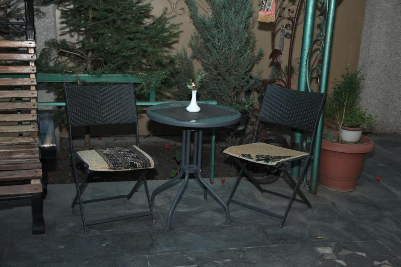 Daniel Boutique Hotel Yerevan Ngoại thất bức ảnh